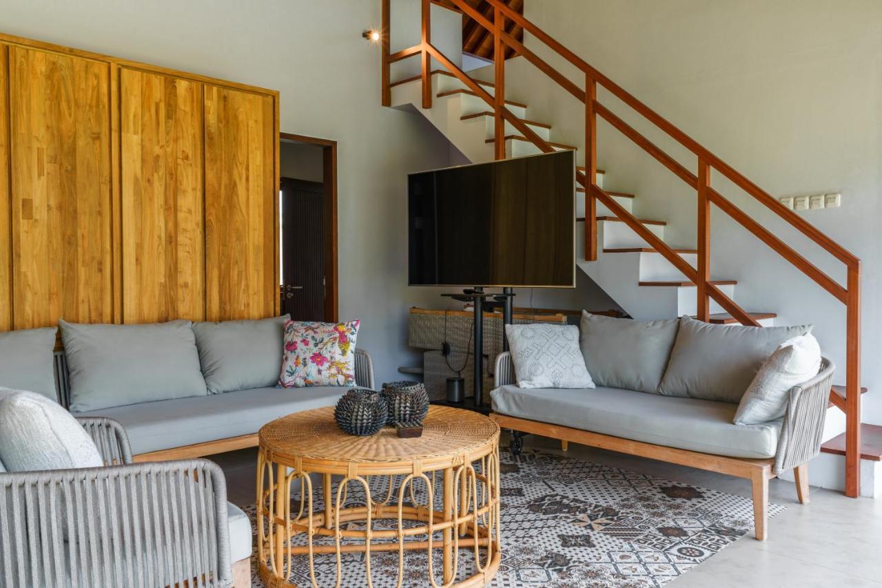 Villa Beauvida - Cozy 4- Bedroom Villa In Canggu With 18M Pool Dalung  Luaran gambar