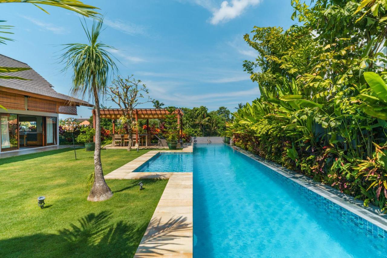 Villa Beauvida - Cozy 4- Bedroom Villa In Canggu With 18M Pool Dalung  Luaran gambar