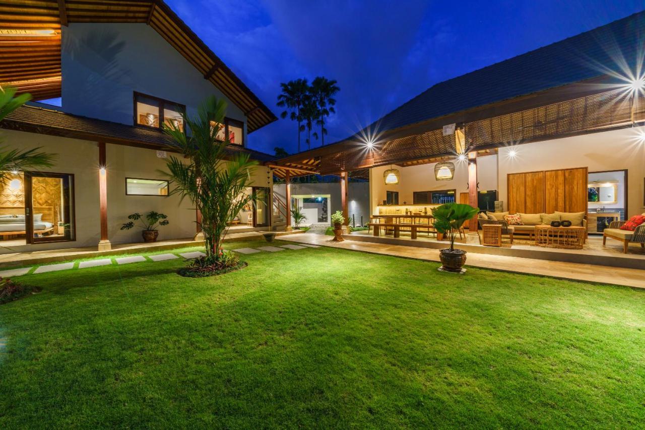 Villa Beauvida - Cozy 4- Bedroom Villa In Canggu With 18M Pool Dalung  Luaran gambar
