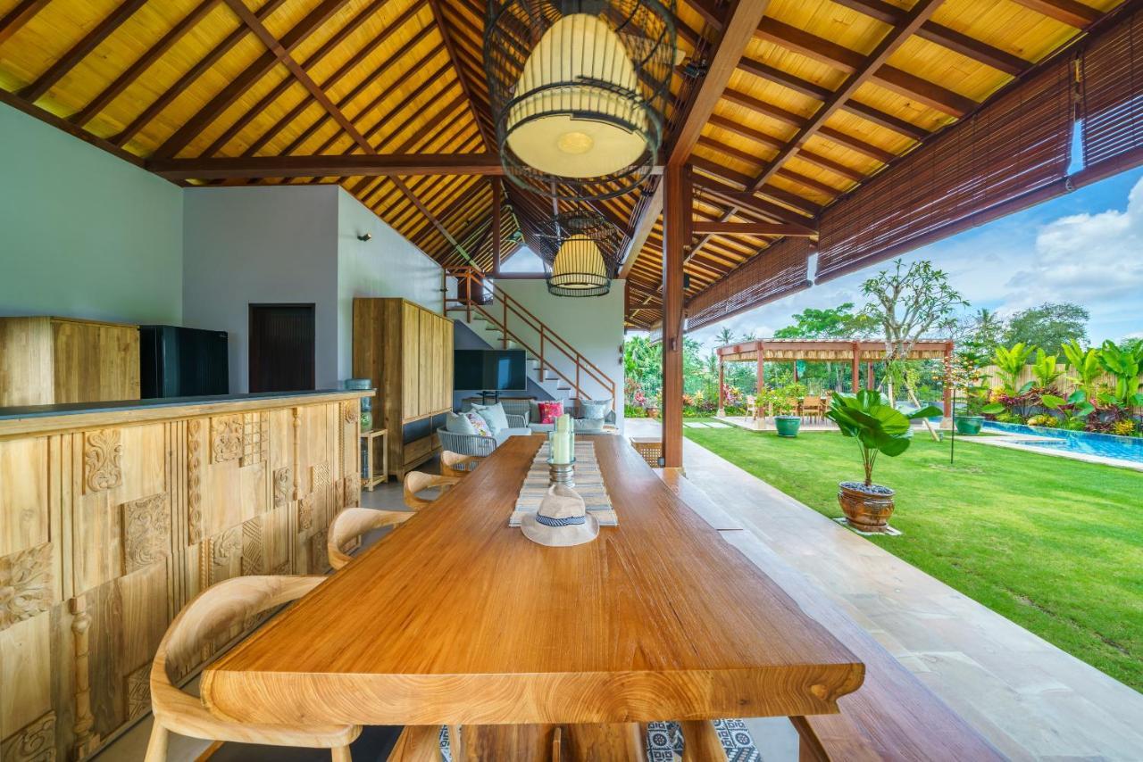 Villa Beauvida - Cozy 4- Bedroom Villa In Canggu With 18M Pool Dalung  Luaran gambar